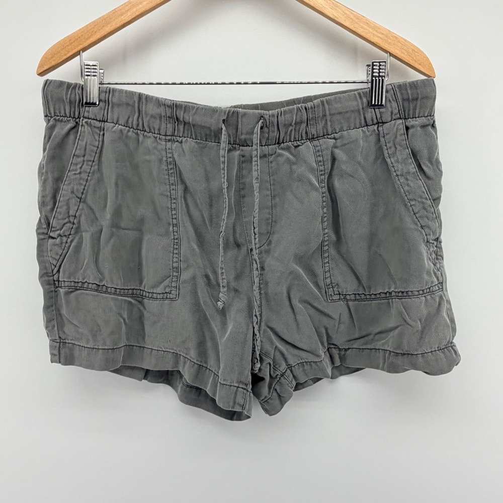 Gap Utility Shorts Womens Medium Gray Elastic Waist Drawstring Pocket Casual